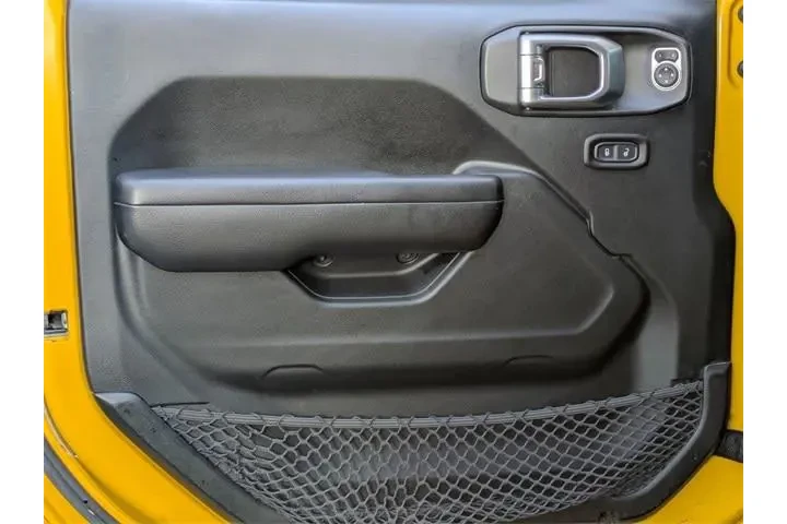 $19999 : Jeep Wrangler 2018 4x4 Rubic image 10