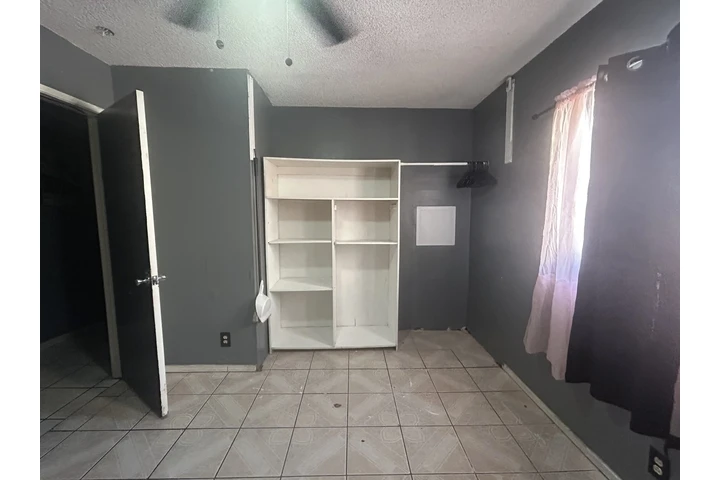 $850 : Cuarto image 2