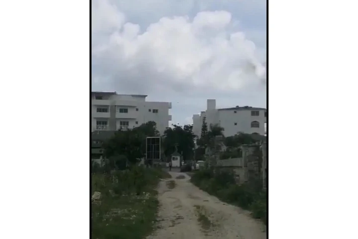 $150000 : Vendo solar 500 m2 La Romana image 3