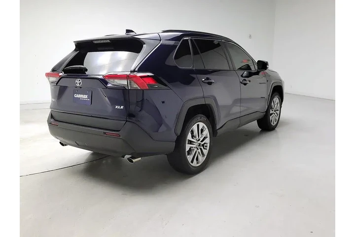 $31998 : Toyota RAV4 2023 XLE Premium image 5