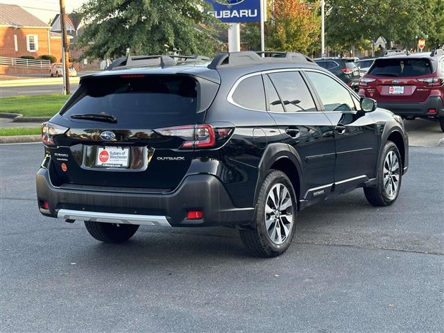 $40112 : PRE-OWNED 2024 SUBARU OUTBACK image 2