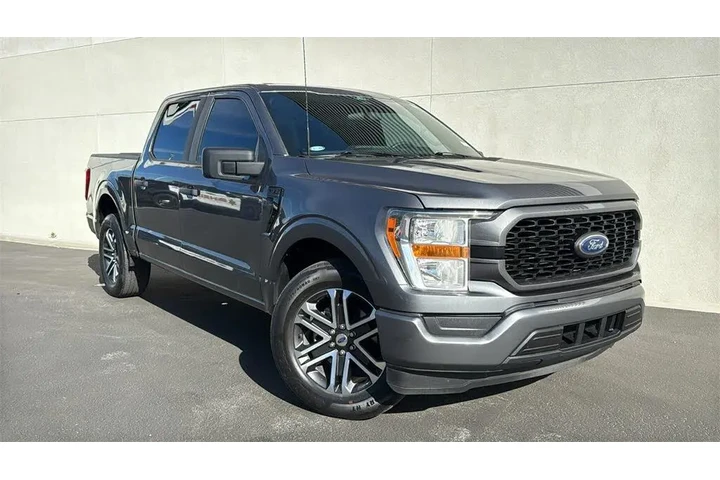 $35875 : Ford F-150 2022 4x2 XL 4dr S image 1