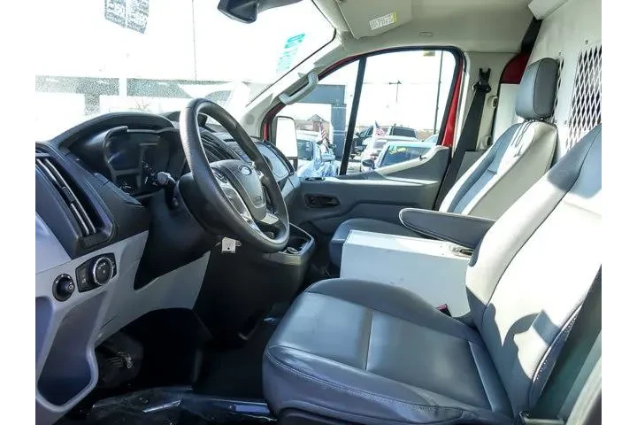 $19998 : Ford Transit 2018 250 3dr SW image 10