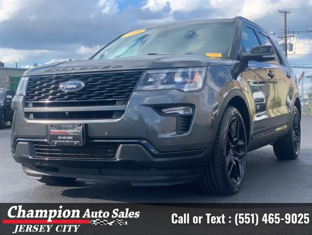 Used 2018 Explorer Sport 4WD image 1