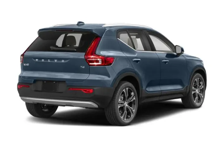 $24999 : Volvo XC40 2022 AWD T5 Momen image 3