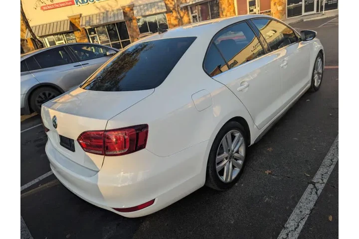 $7990 : 2013 Jetta GLI Autobahn image 6