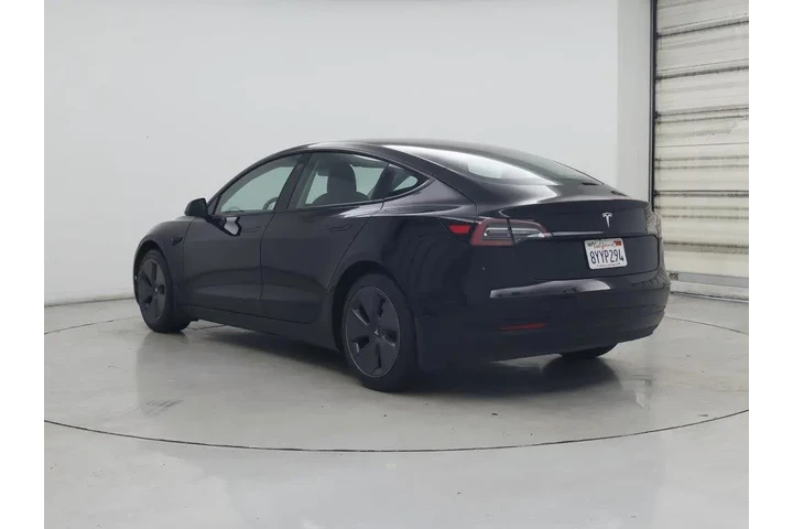 $27998 : Tesla Model 3 2022 4dr Sedan image 2