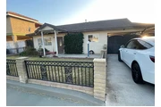 Dual-glazedFreshly painted wal en Los Angeles