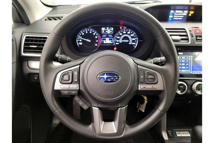 $18998 : Subaru Forester 2017 AWD 2.5 image 10