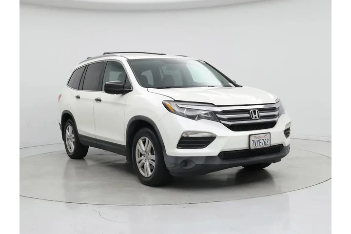 $19998 : Honda Pilot 2017 AWD LX 4dr image 1