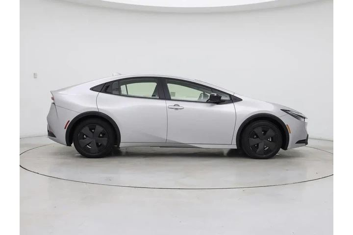 $27998 : Toyota Prius 2023 LE 4dr Hat image 7