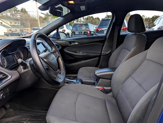 $13995 : 2019 Cruze LT Auto image 9