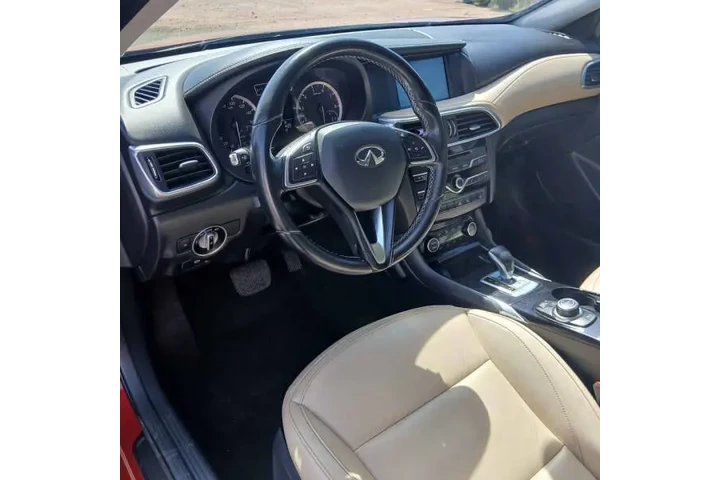 $10995 : 2017 QX30 Luxury image 10