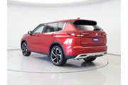 $27998 : Mitsubishi Outlander 2024 SE thumbnail