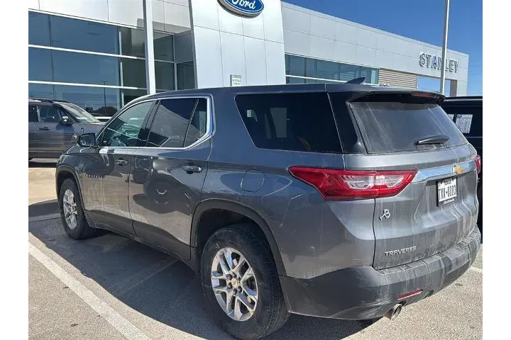 $15995 : Chevrolet Traverse 2020 LS 4 image 4