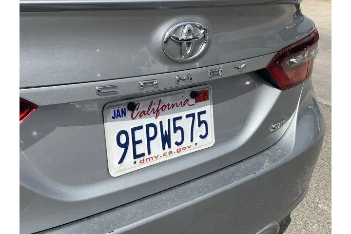 $19991 : Toyota Camry 2021 SE 4dr Sed image 3