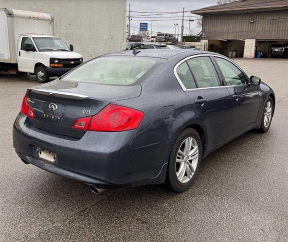 $4800 : 2012 G25 Sedan Journey image 5