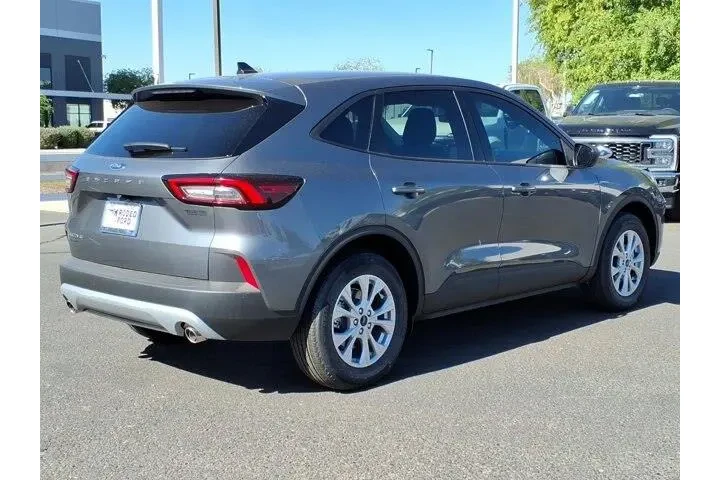 $27900 : Ford Escape 2026 Active 4dr image 5