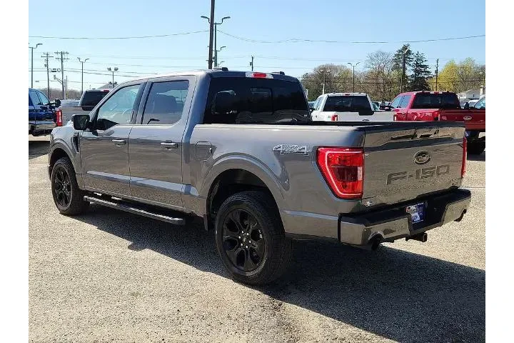 $32473 : Ford F-150 2023 4x4 XL 4dr S image 6