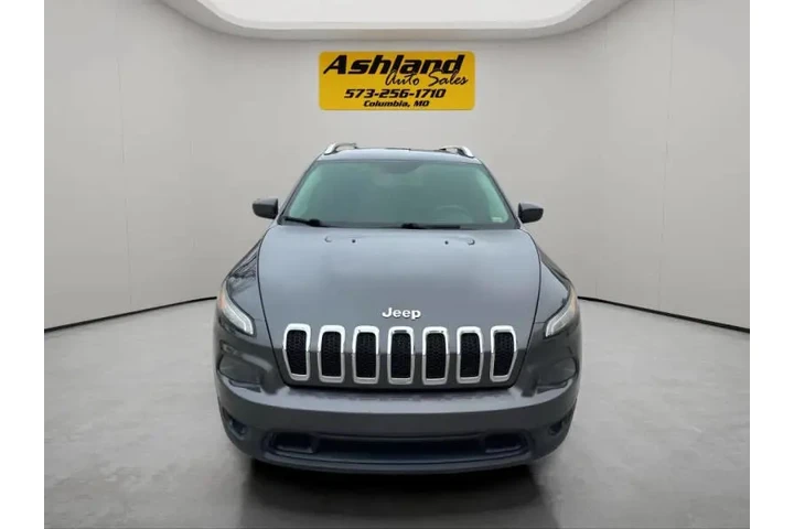 $8900 : 2015 Cherokee Latitude image 9