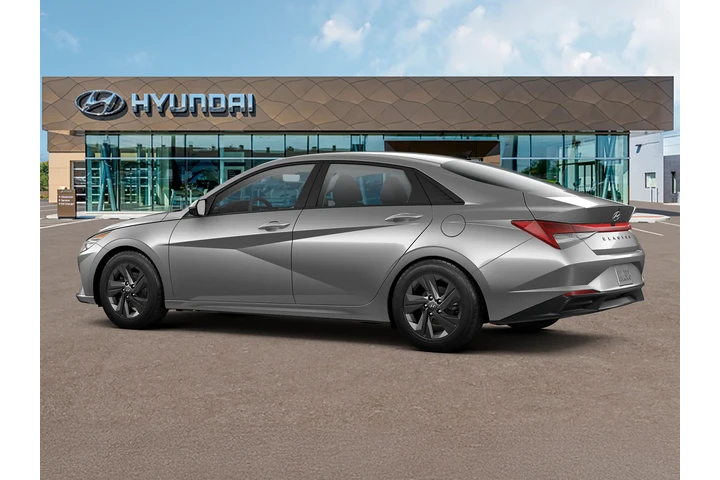 $21727 : Hyundai ELANTRA Hybrid 2023 image 4