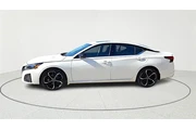$23442 : Nissan Altima 2024 2.5 SR 4d thumbnail