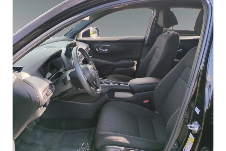 $28517 : Honda HR-V 2024 Sport 4dr Cr image 9