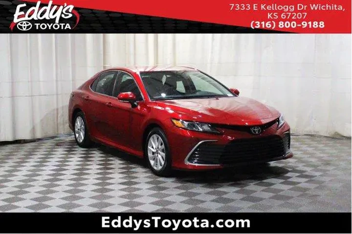 $25998 : Toyota Camry 2023 LE 4dr Sed image 1