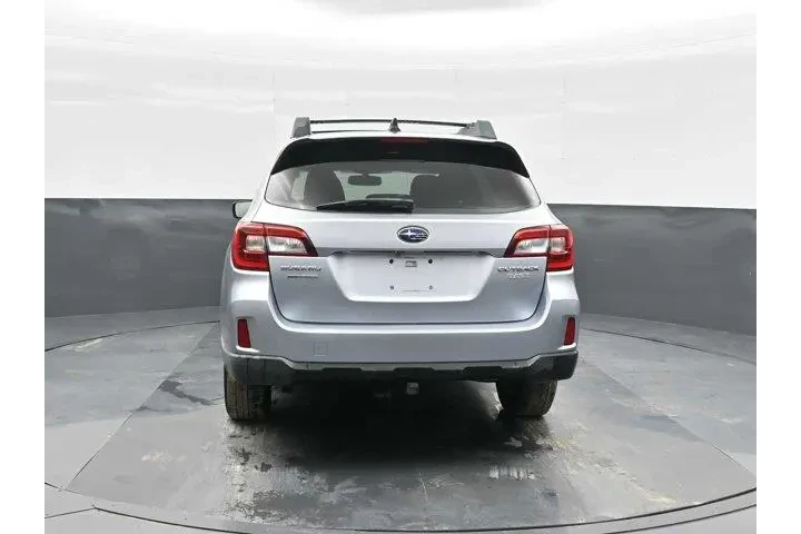$10699 : Subaru Outback 2016 AWD 2.5i image 7