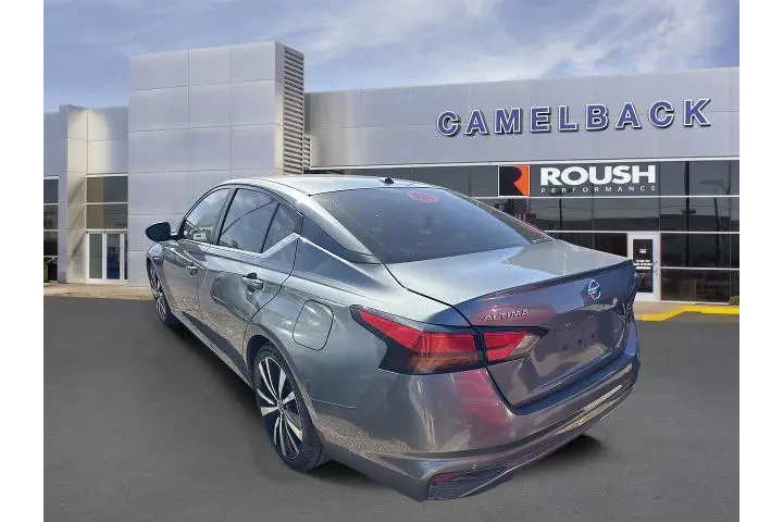 $11896 : Nissan Altima 2019 2.5 SR 4d image 6