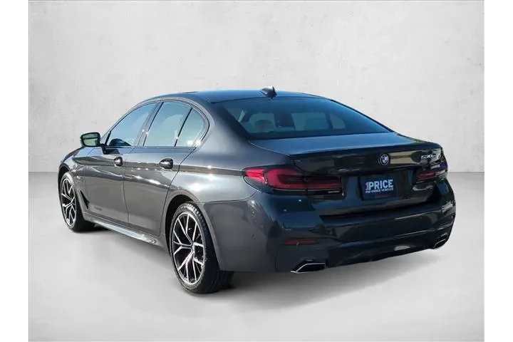 $34729 : BMW 5 Series 2023 530e 4dr S image 8
