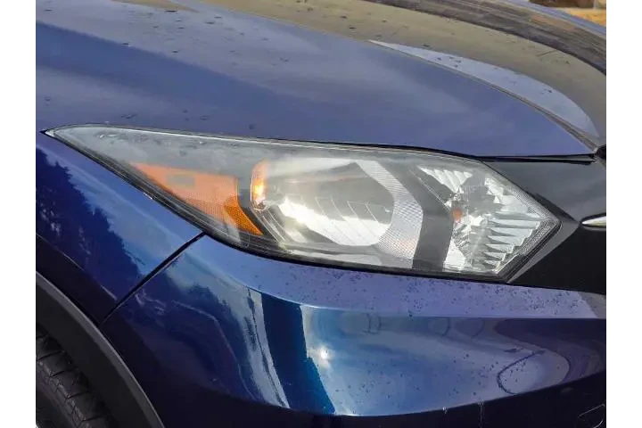 $12495 : Honda HR-V 2017 LX 4dr Cross image 6