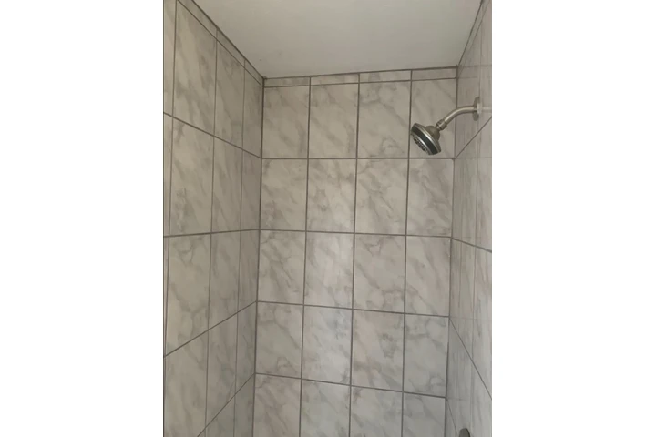 $1500 : Estudio dividido en recamara image 3