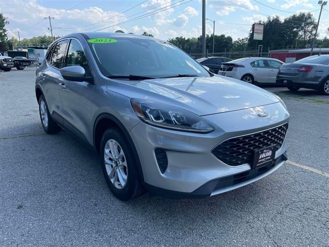 $14995 : 2021 Escape SE AWD image 1