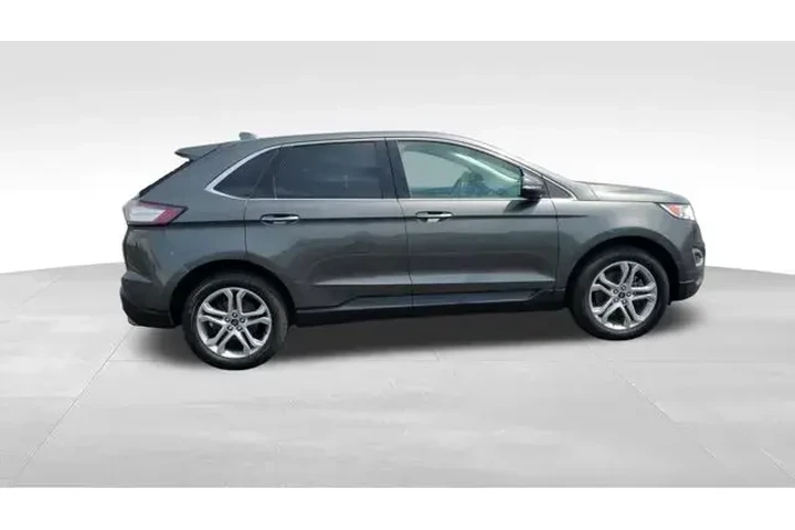 $13571 : Ford Edge 2018 AWD Titanium image 9