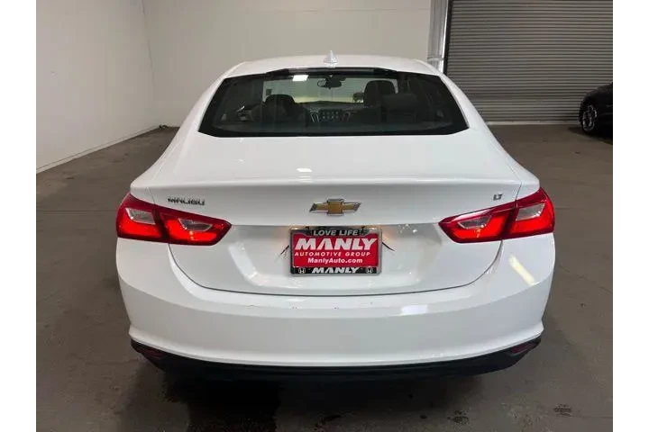$16513 : Chevrolet Malibu 2023 LT 4dr image 4