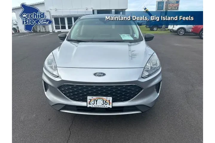 $17800 : Ford Escape 2022 SE 4dr SUV image 2