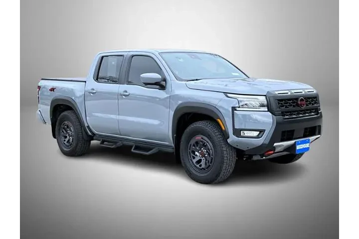 $38995 : Nissan Frontier 2025 4x4 PRO image 3