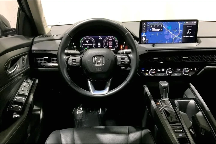 $28118 : Honda Accord Hybrid 2023 Tou image 4
