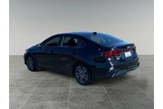 $28160 : Kia Forte 2024 GT-Line 4dr S thumbnail