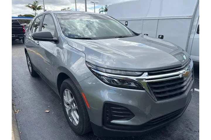 $15991 : Chevrolet Equinox 2024 LS 4d image 3