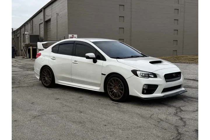 $18750 : 2015 WRX STI image 8