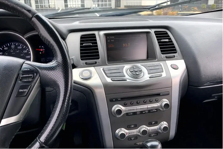 $7988 : Nissan Murano 2012 S 4dr SUV image 7