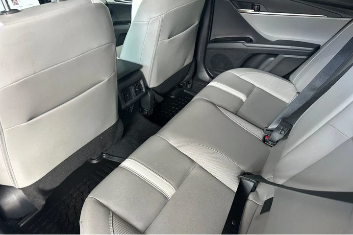 $29500 : Toyota Camry 2025 SE 4dr Sed image 8