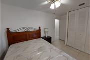 $950 : Rento habitación comoda thumbnail