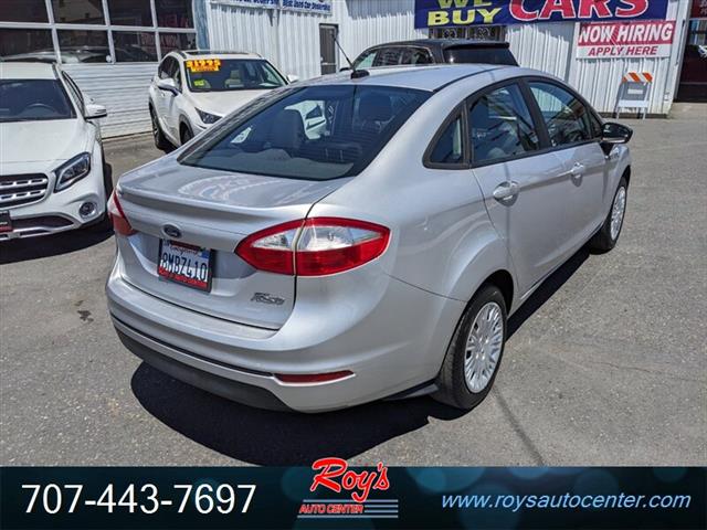 $8995 : 2017 Fiesta S Sedan image 8