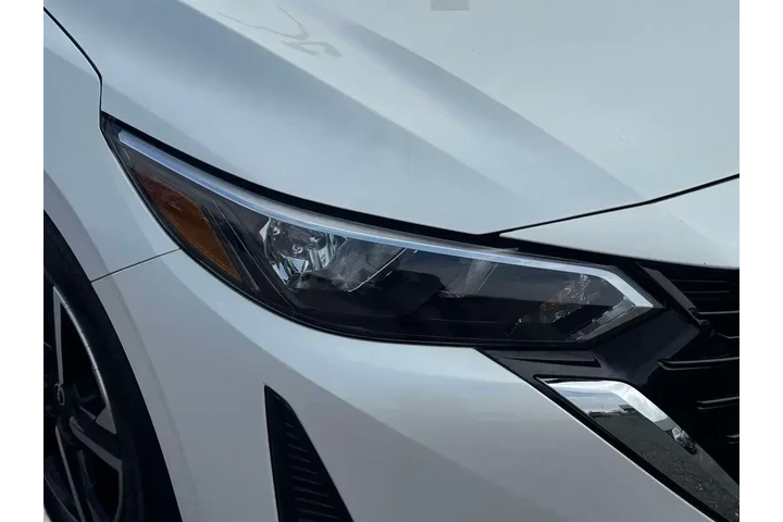 $18995 : Nissan Sentra 2025 SV 4dr Se image 9