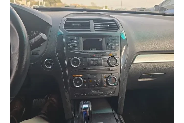 $9998 : Ford Explorer 2017 XLT 4dr S image 6