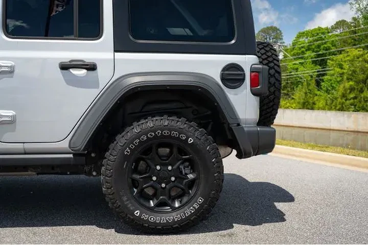 $31874 : Jeep Wrangler 2023 4x4 Willy image 6