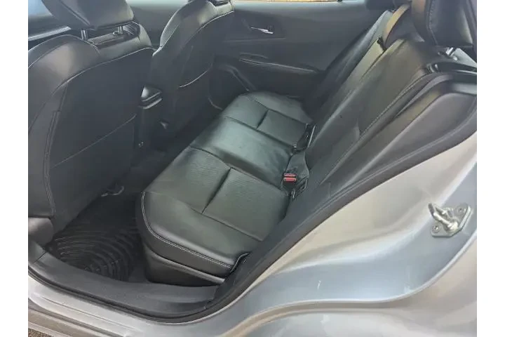 $29990 : Toyota Prius 2024 AWD Limite image 10